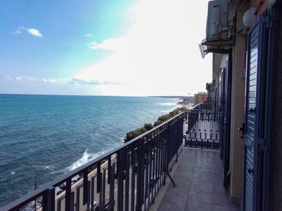 Fronte Mare Apartment Molfetta Exterior foto